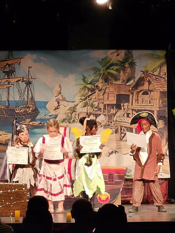 Les pirates saluent le public
